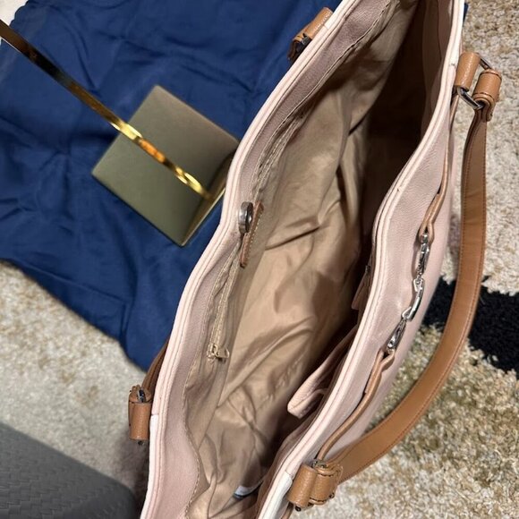 Nine West Peach & White $180 retail Shoulder Bag Handbag EXCELLENT condition - Picture 10 of 16